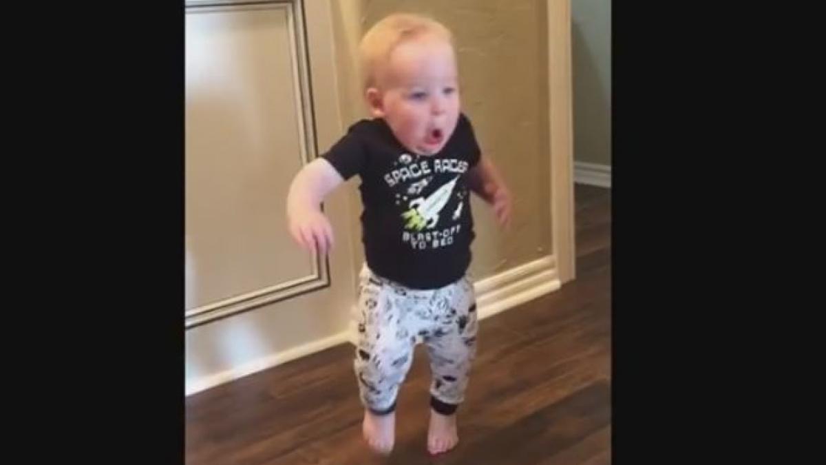 reactia geniala copil film amuzant