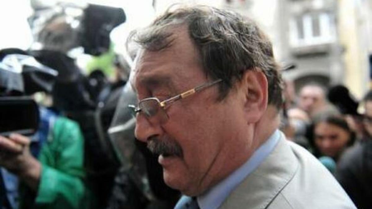 fiul lui mircea basescu trimis in judecata