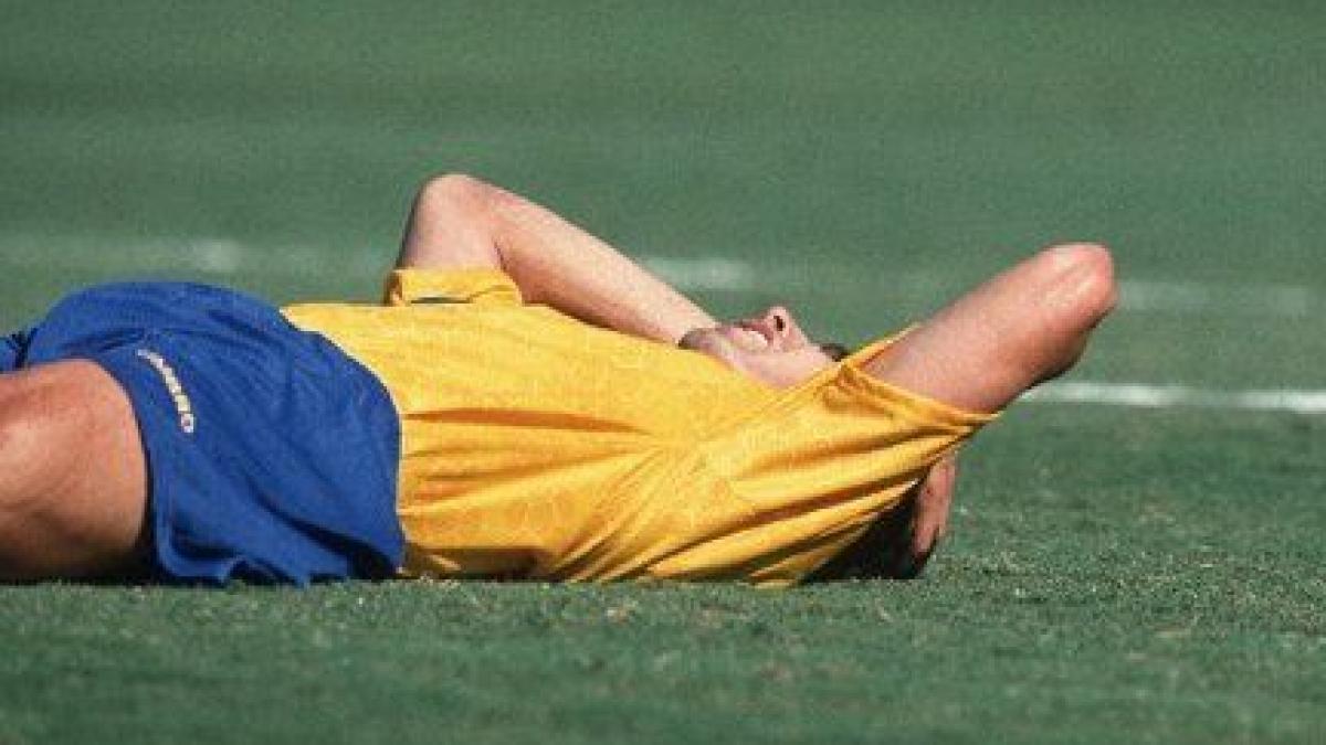 fotbalisti jefuiti in timpul meciului