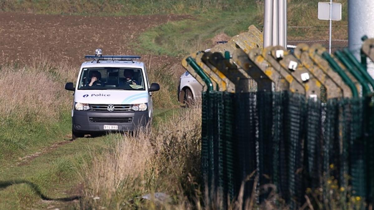 tentativa de atentat la o cazarma a armatei belgiene