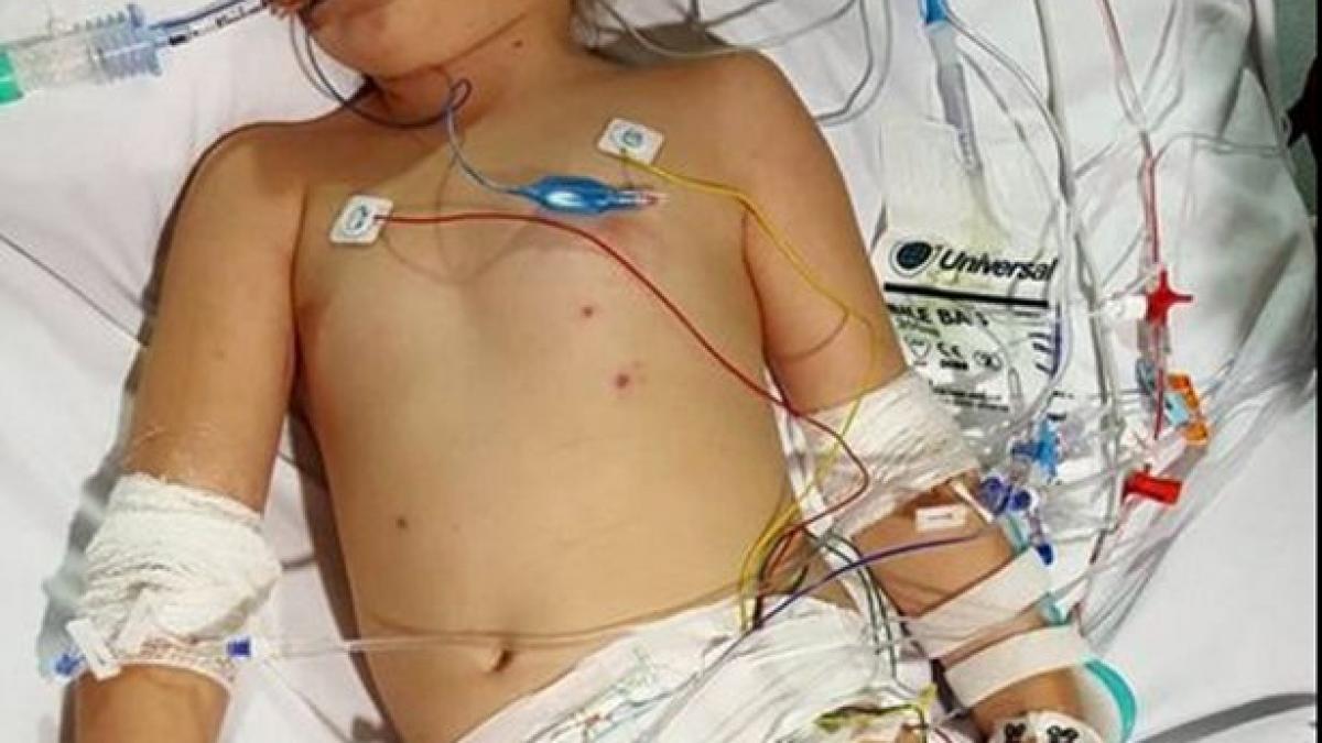 au ales sa publice fotografiile astea pe facebook gestul lor a impresionat o lume intreaga