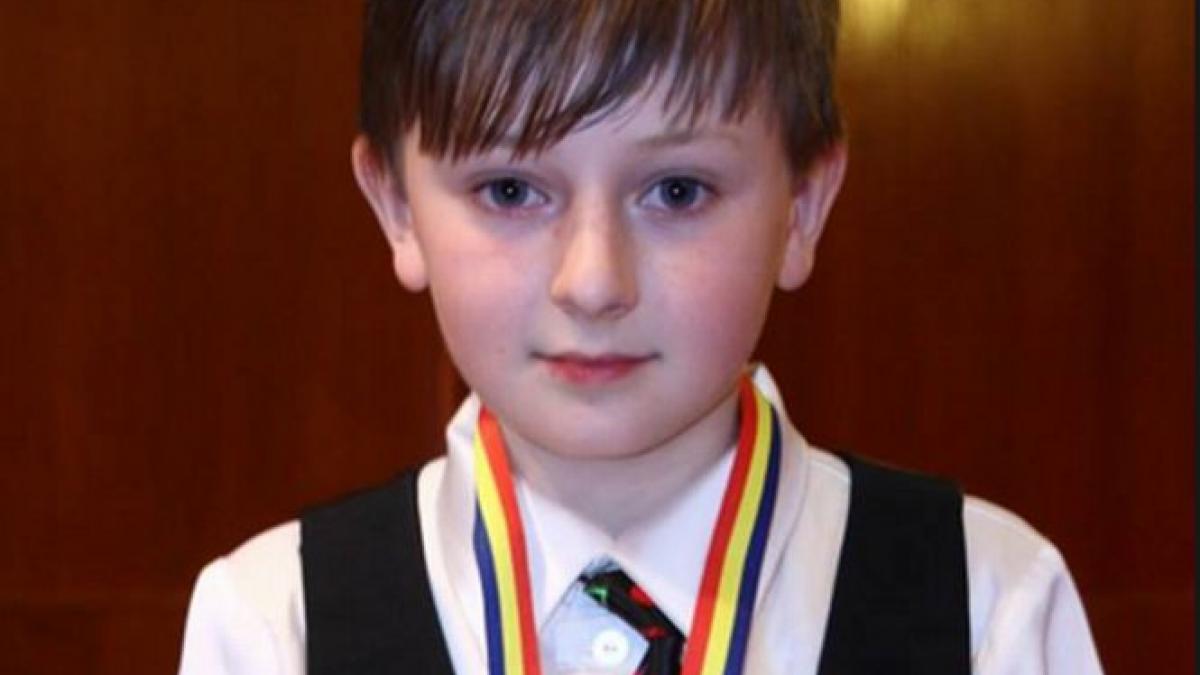 un baietel din petrosani printre cei mai buni pianisti din lume