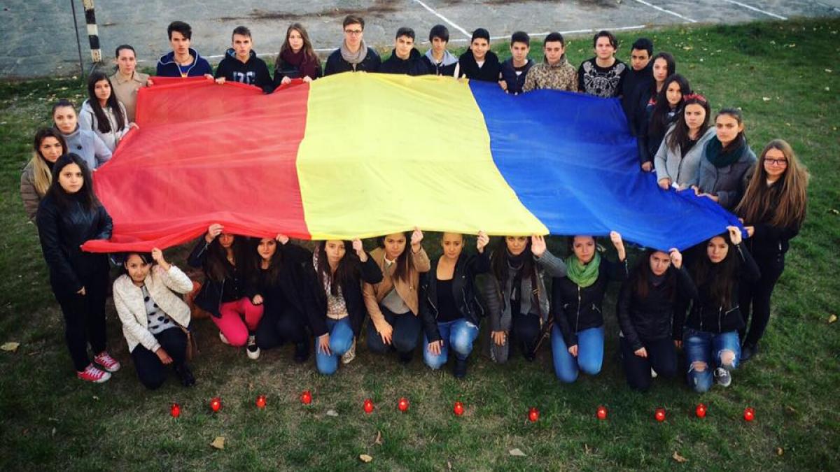 gest de solidaritate al unor tineri din caracal noi tineri romani ca si ei