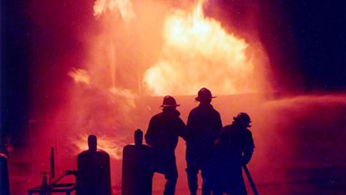 incendiu intr un club din bucuresti