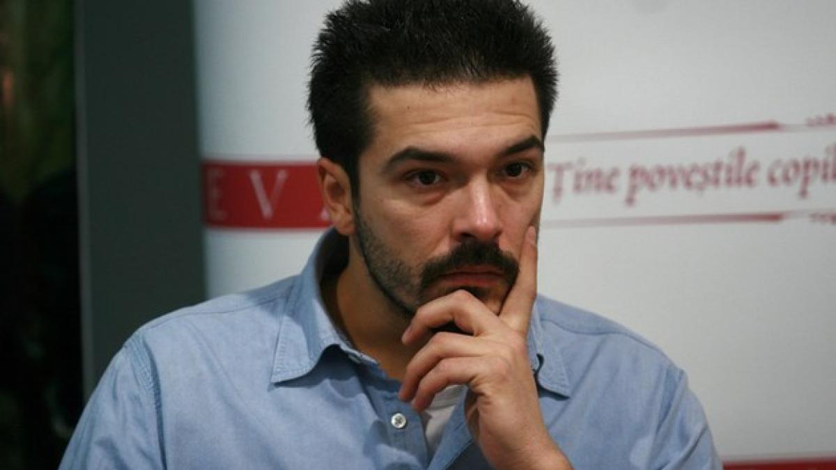 cameraman aflat la club colectiv adi despot era ars plin de negreala pe ochi a urlat sa las camera