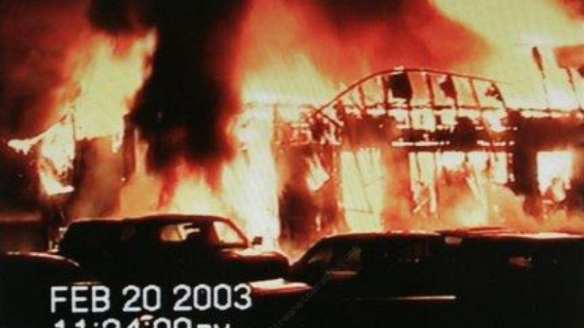 chiar nu vom invata niciodata supravietuitori ai incendiului de la clubul station din sua