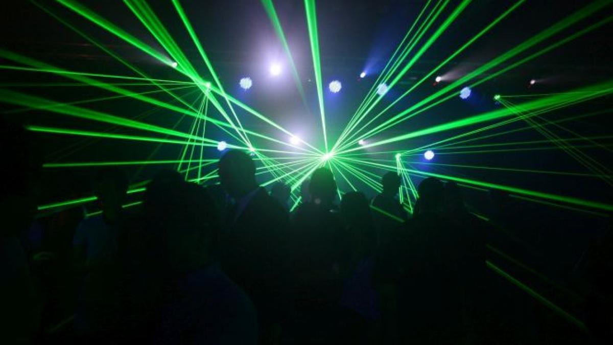 club la baza iasi inchis