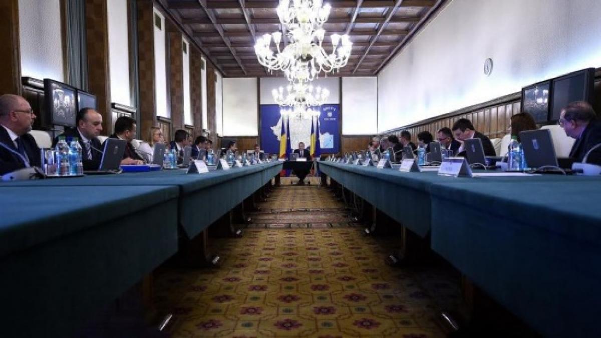 decizia luata de ministerul muncii dupa incendiul din clubul colectiv