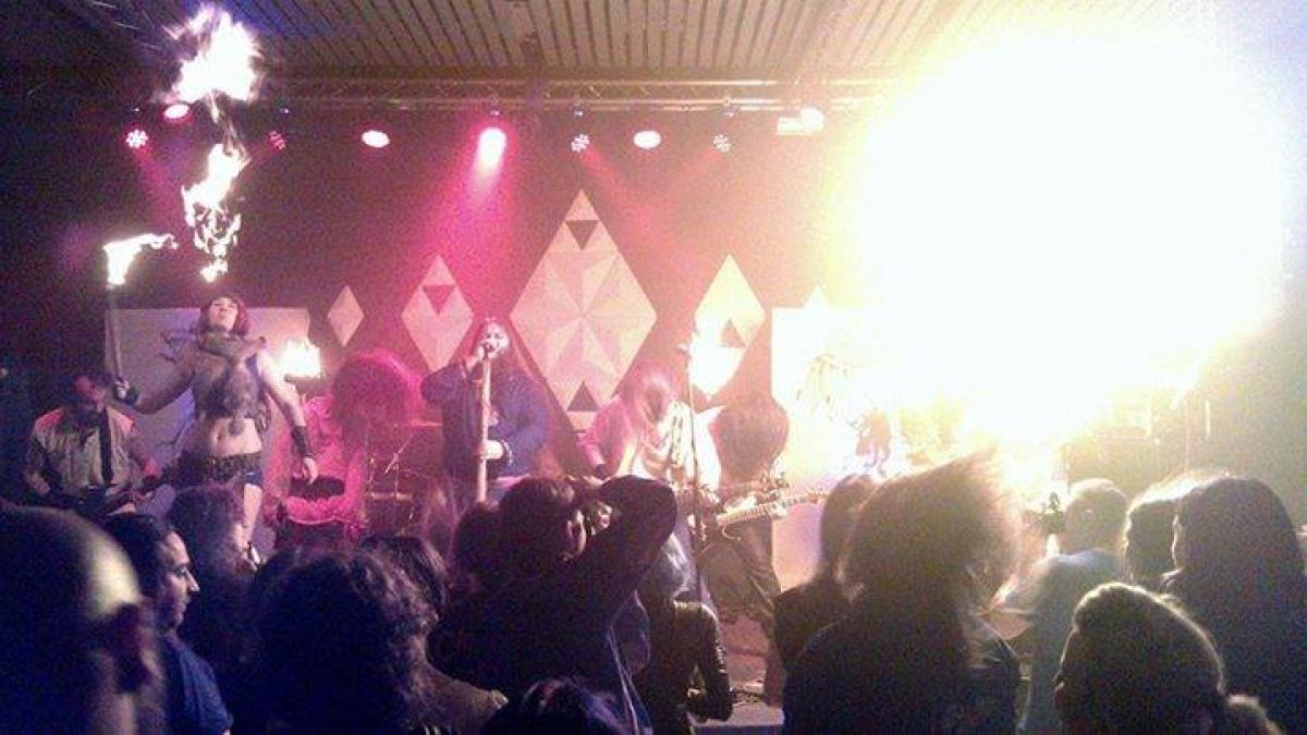 marturie socanta concert club colectiv