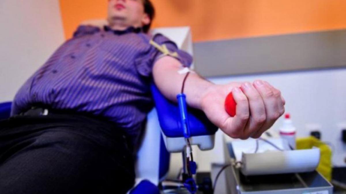 transport de sange de la chisinau pentru victimele din colectiv blocat de vamesii romani