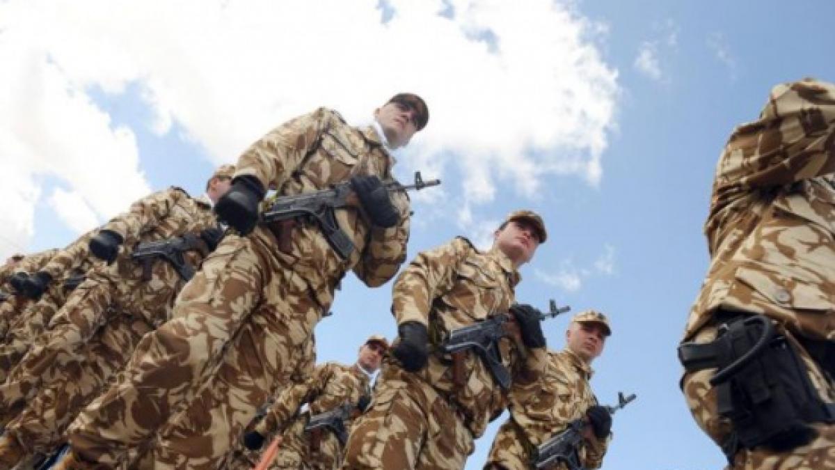 militar roman ranit in afganistan