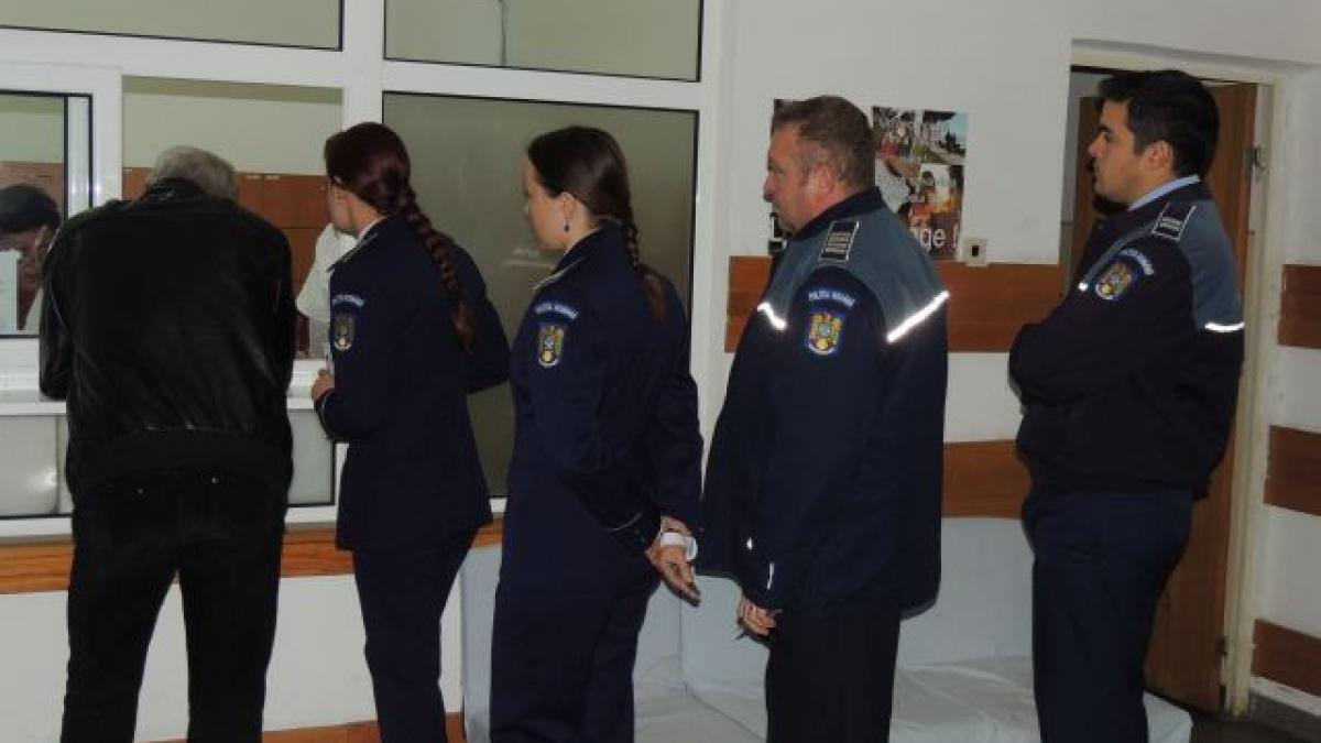 politistii din alba solidari cu victimele tragediei