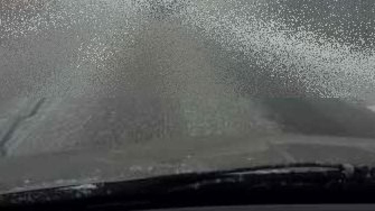 foto localitatea din romania in care a venit iarna