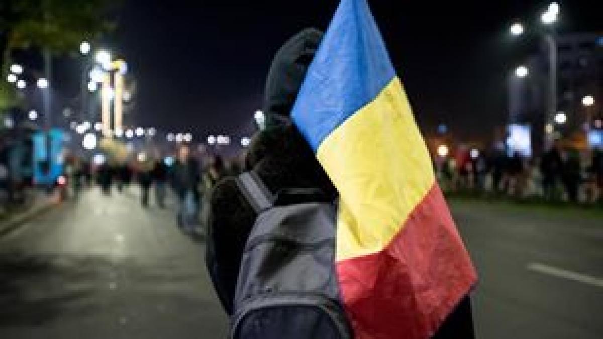 martor ocular cum l au izgonit pe iisus dintre ei manifestantii de la universitate