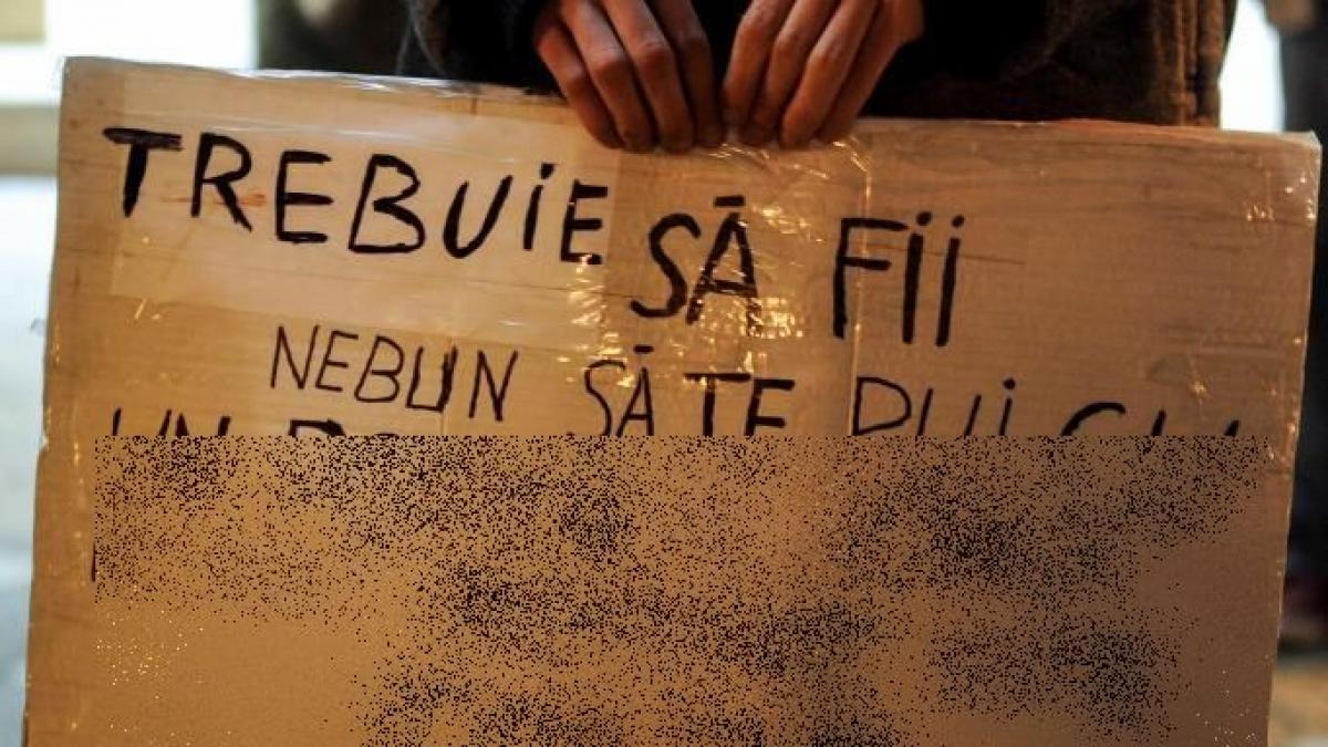 mesaj inedit aparut pe o pancarta la protestul din timisoara