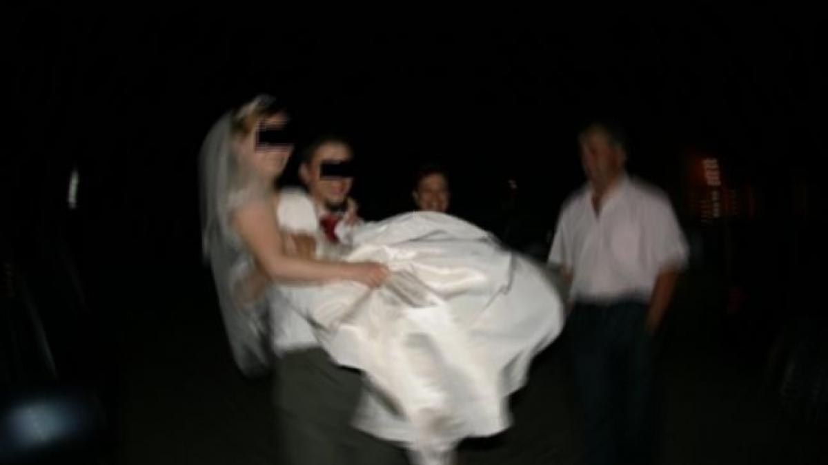 au furat mireasa ca sa o duca la protest