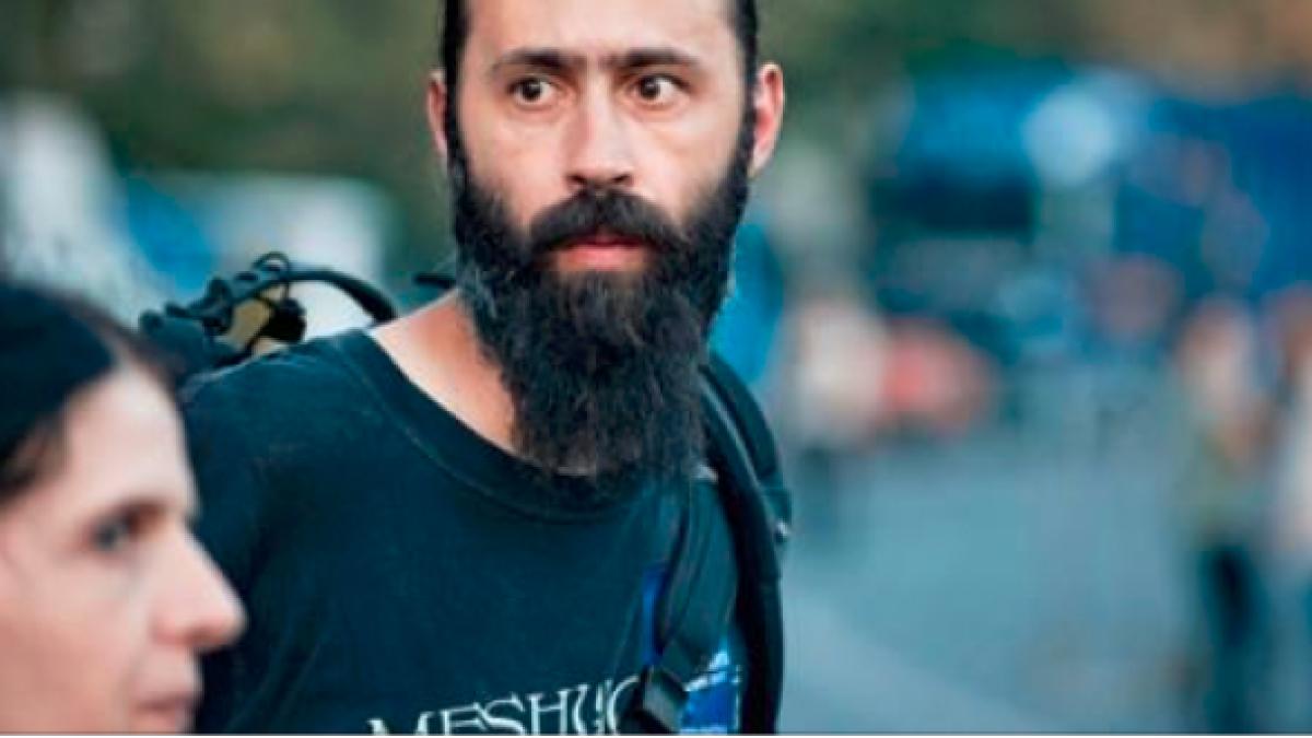 sa il ajutam pe max sa se faca bine fotograful ranit in iadul din colectiv are arsuri grave