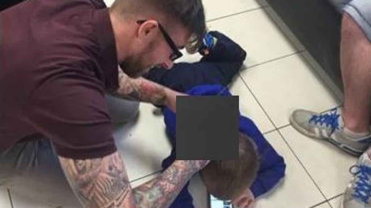 frizer copil podea tuns