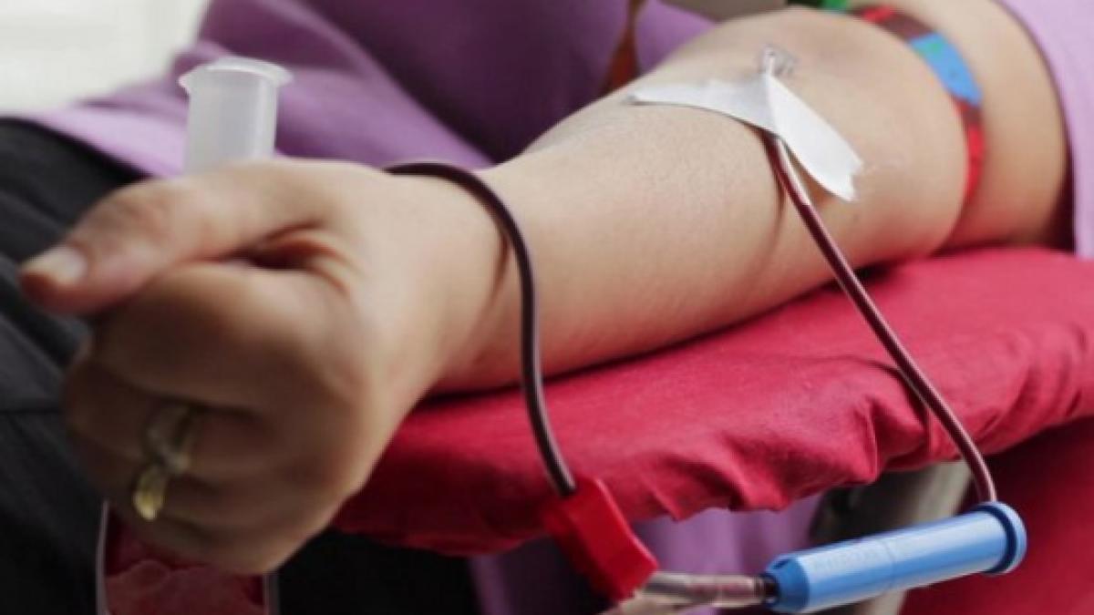 o fata calcata de tren a fost lasata sa moara din cauza religiei parintii au refuzat tranfuzia