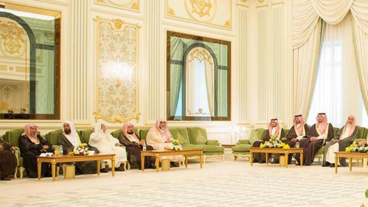 consiliul marilor intelepti condamna atentatele