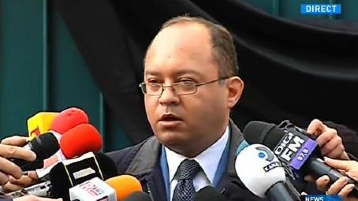 membrii guvernului omagiu la ambasada frantei