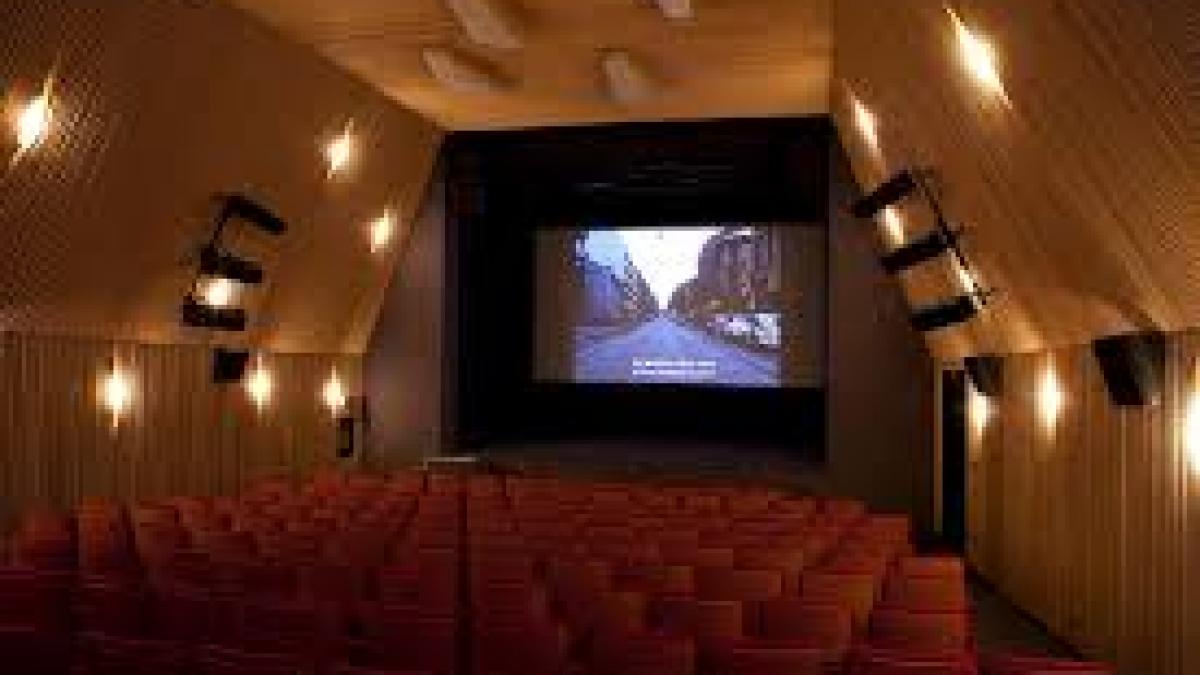 un cinematograf din bucuresti s a inchis dupa atentatele de la paris