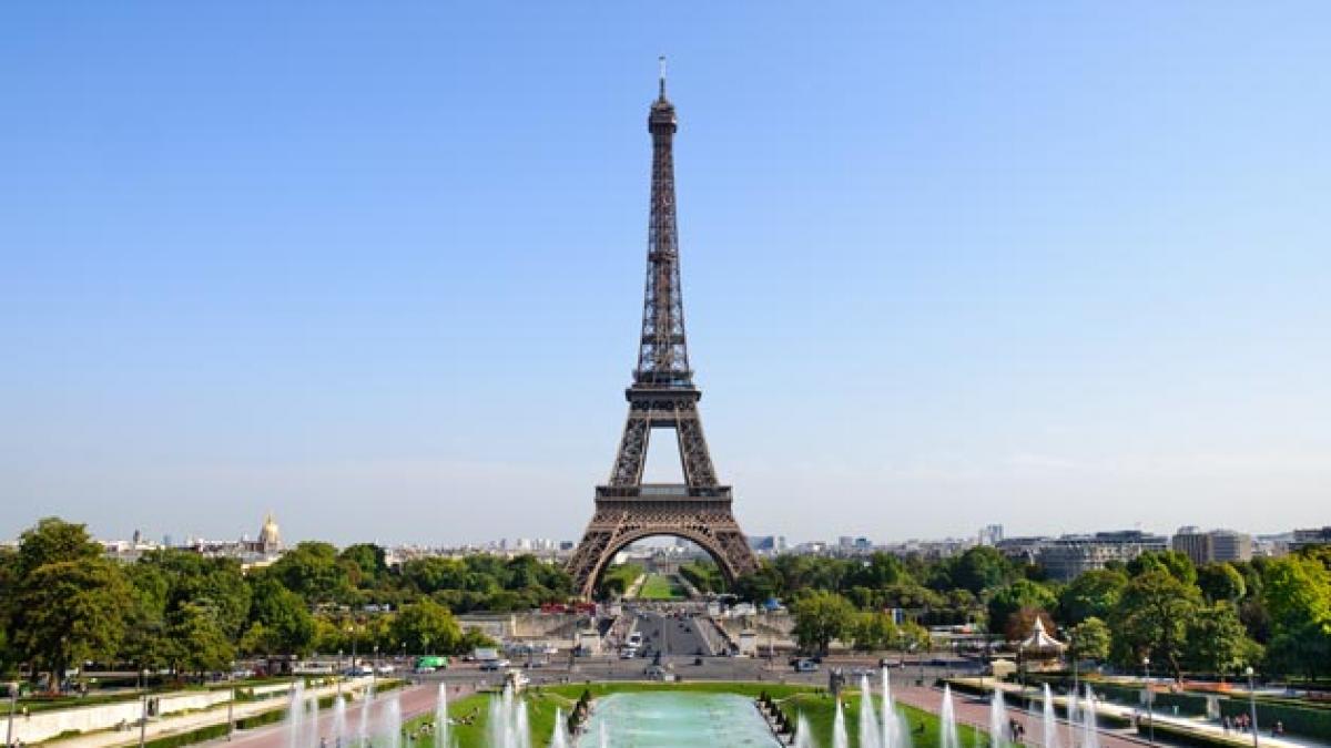 turnul eiffel a fost redeschis publicului dar cu o mare schimbare