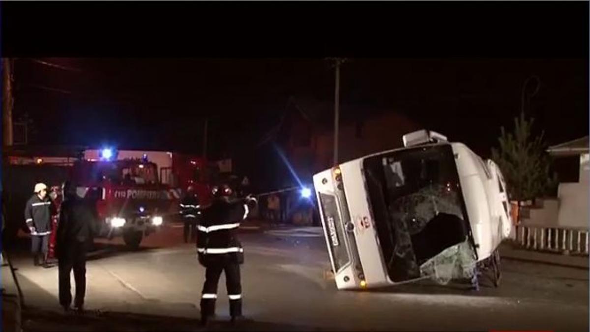autocar accident prahova raniti