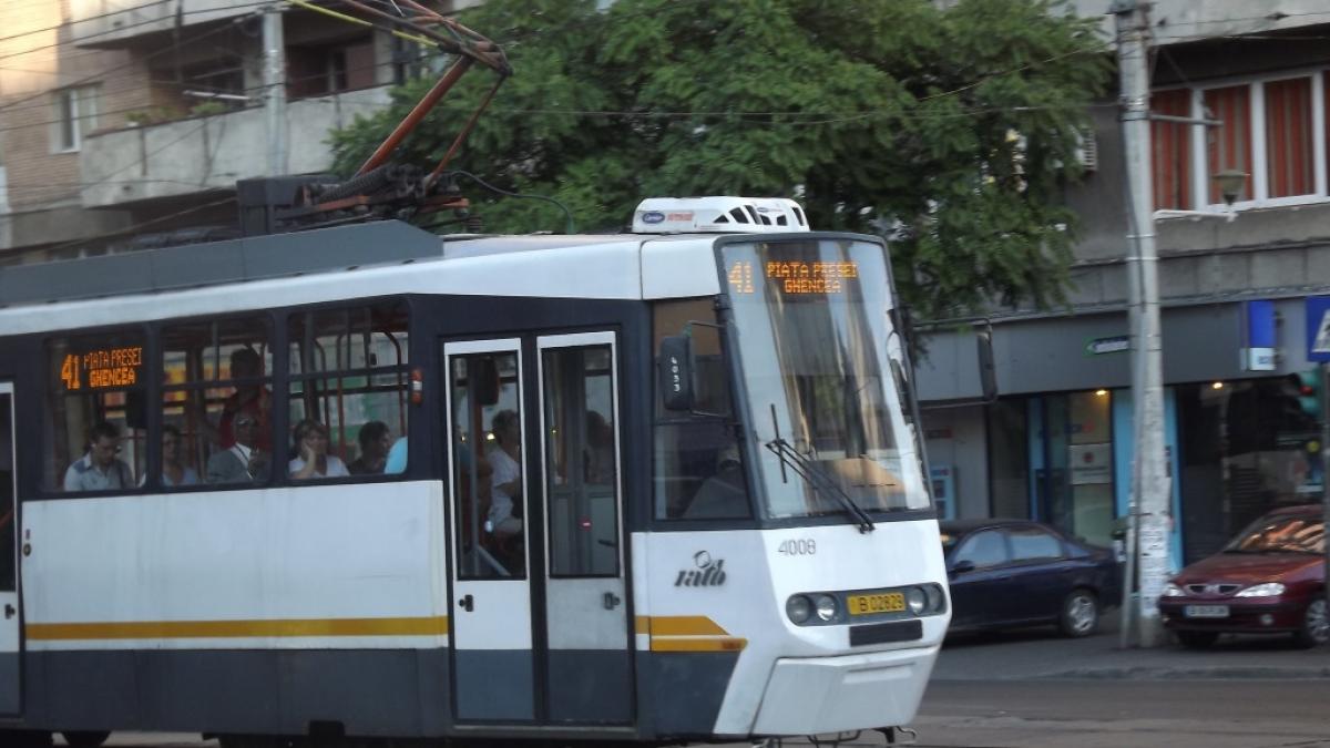 zilnic mijloacele de transport ale ratb pierd peste 1 000 de curse