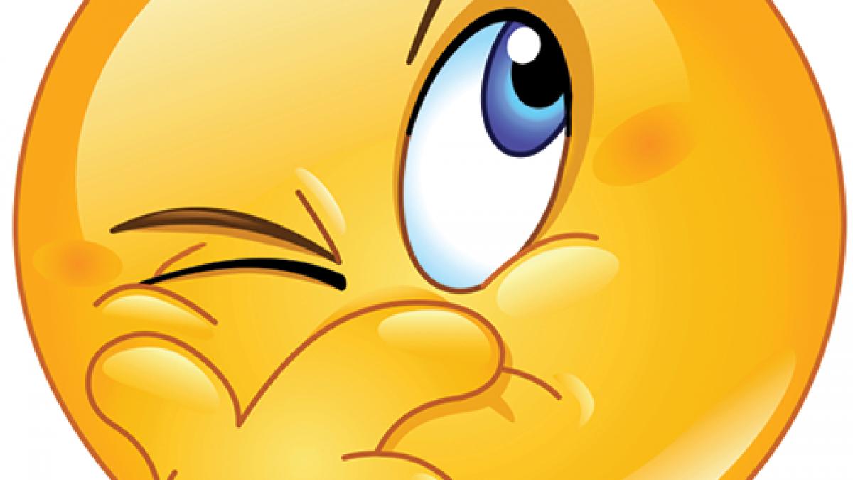 bancul zilei o femeie sterge de praf o lampa si din ea iese un duh fermecat