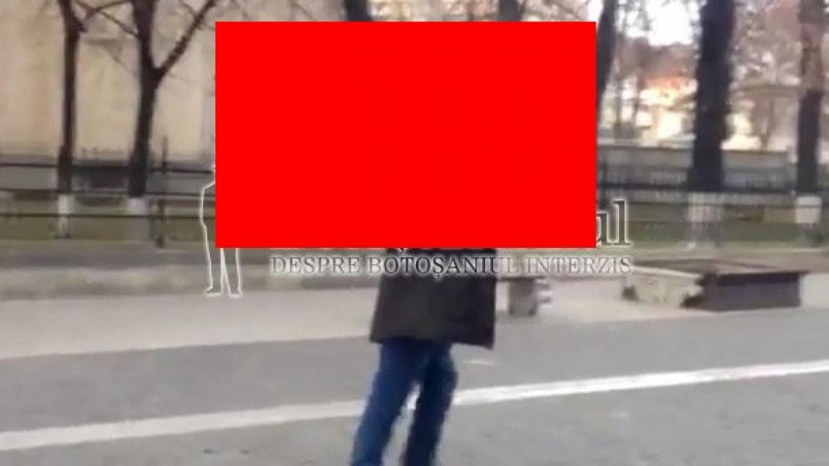 ce a furat un roman si a plecat cu ea pe strada ceilalti trecatori au privit impietriti