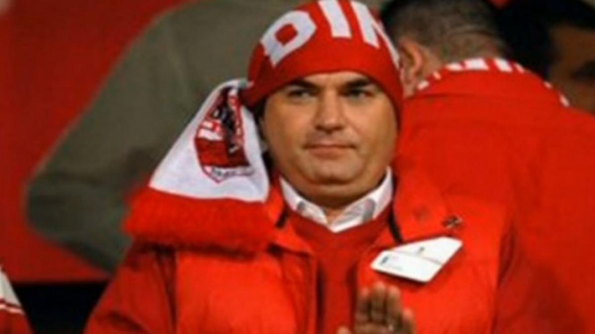 socant cristi borcea a sarit sa i bata pe fratii becali in duba jandarmeriei pentru ca acestia si