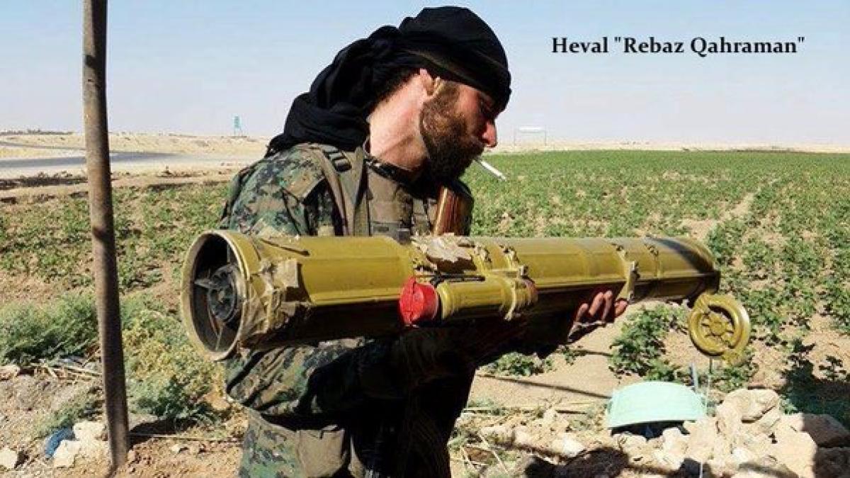 un roman lupta impotriva statului islamic in siria