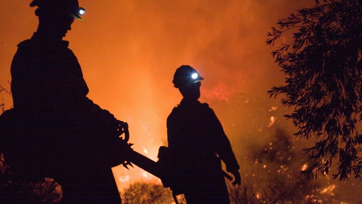 case magazie incendiu neamt pompieri