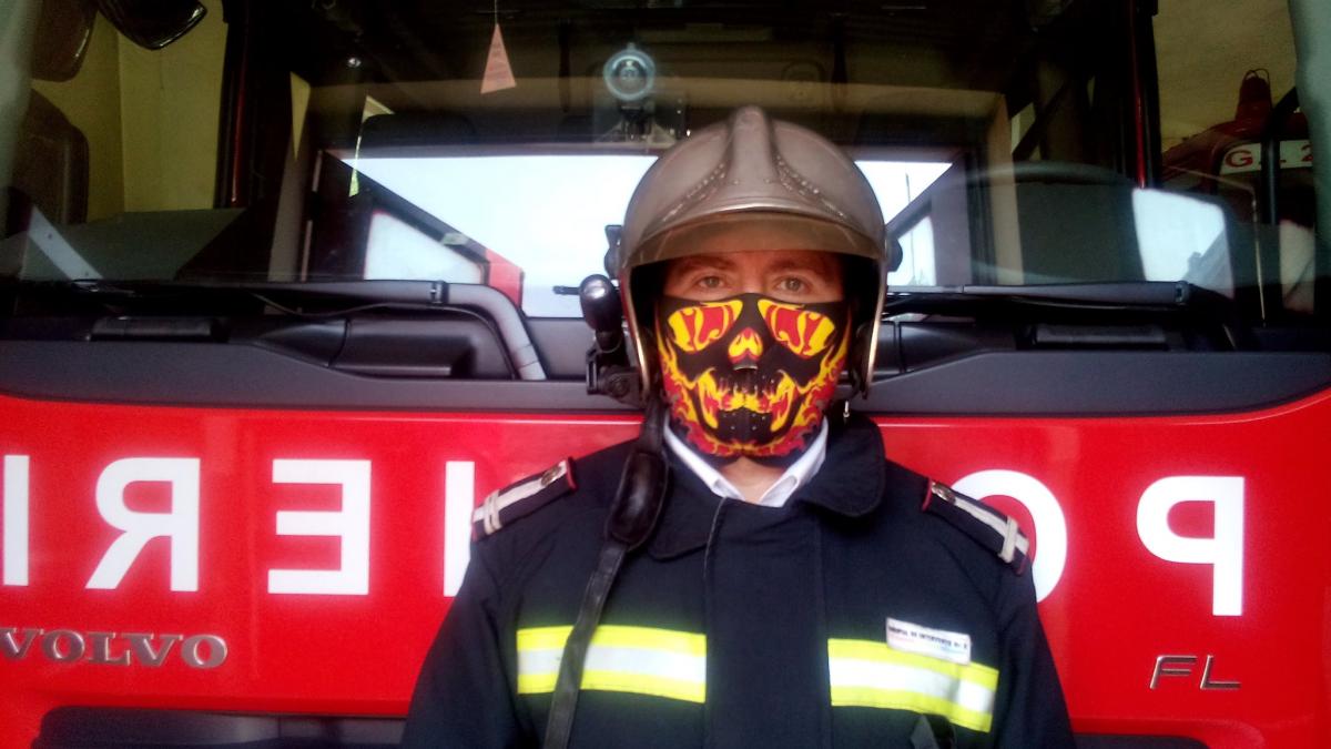 100 de minute eu stiu sa sting incendii