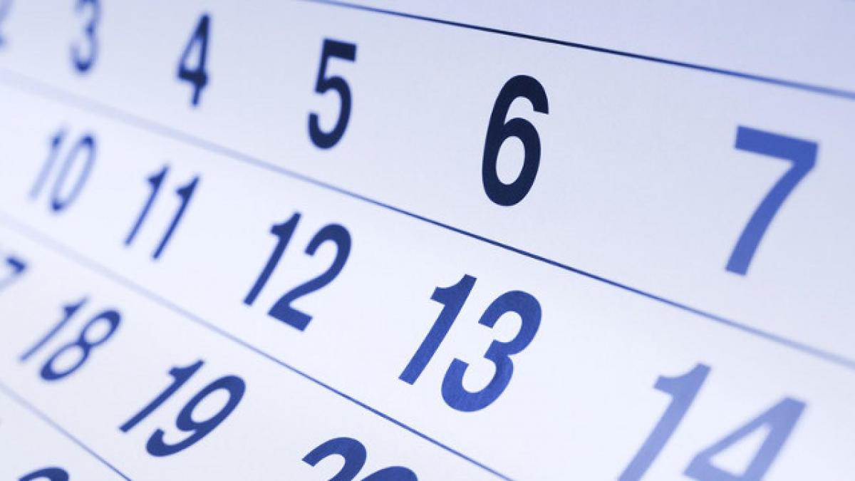 inca o zi libera pentru romani