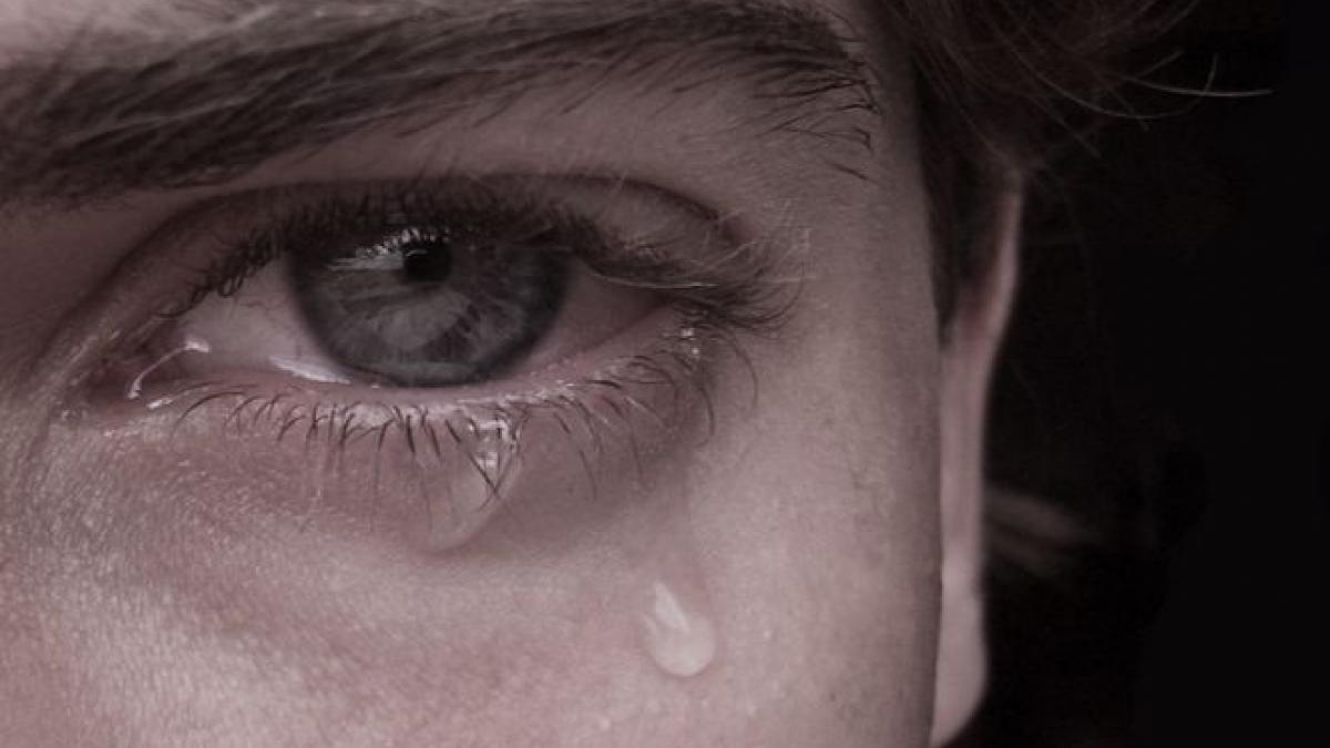 prietenul meu a murit si nu stiu ce sa fac raspunsul pe care l a primit a emotionat milioane de