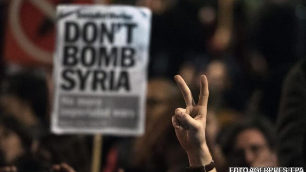 sunt josnici ce au facut parlamentarii britanici la cateva minute dupa ce aprobat bombardamentele