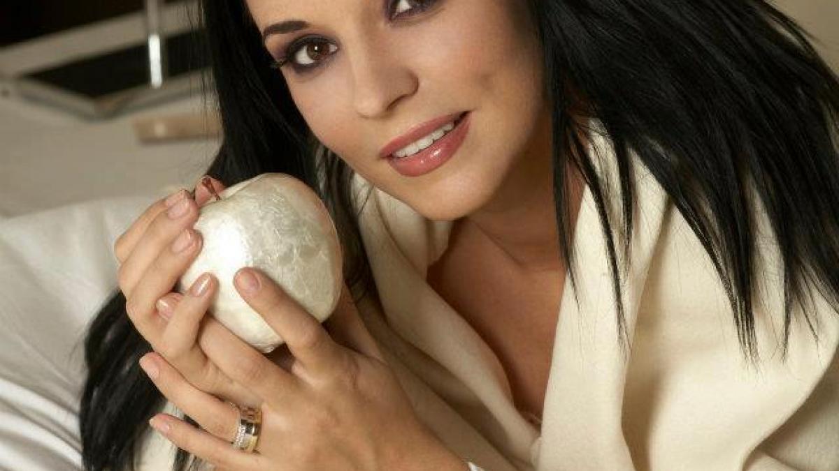 andreea marin pe facebook