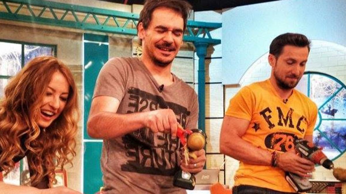 din bucataria lui razvan simion cum se prepara pizza cu felii de paine