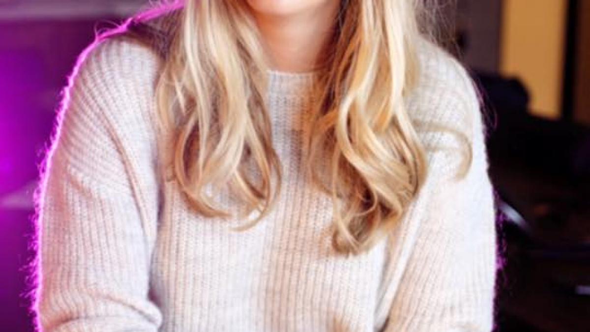 la 20 de ani era dependenta de droguri acum are 30 de ani si conduce una dintre cele mai puternice