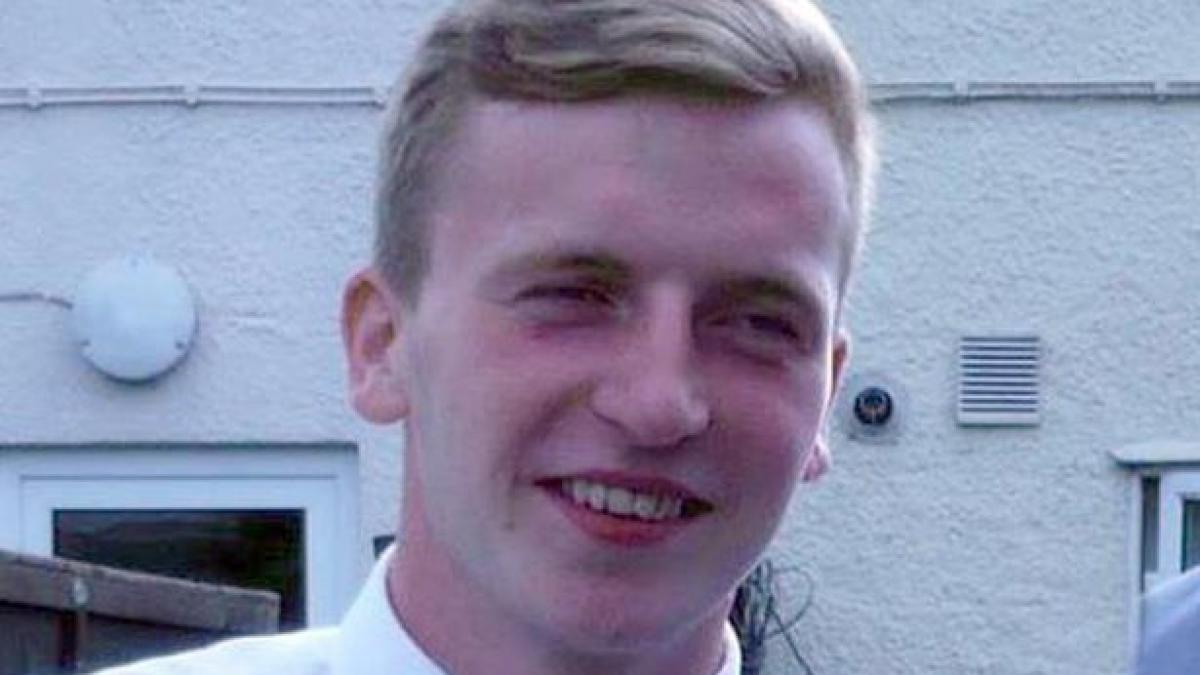 cu toata viteza spre moarte si au filmat fara sa stie accidentul de masina in care au murit video