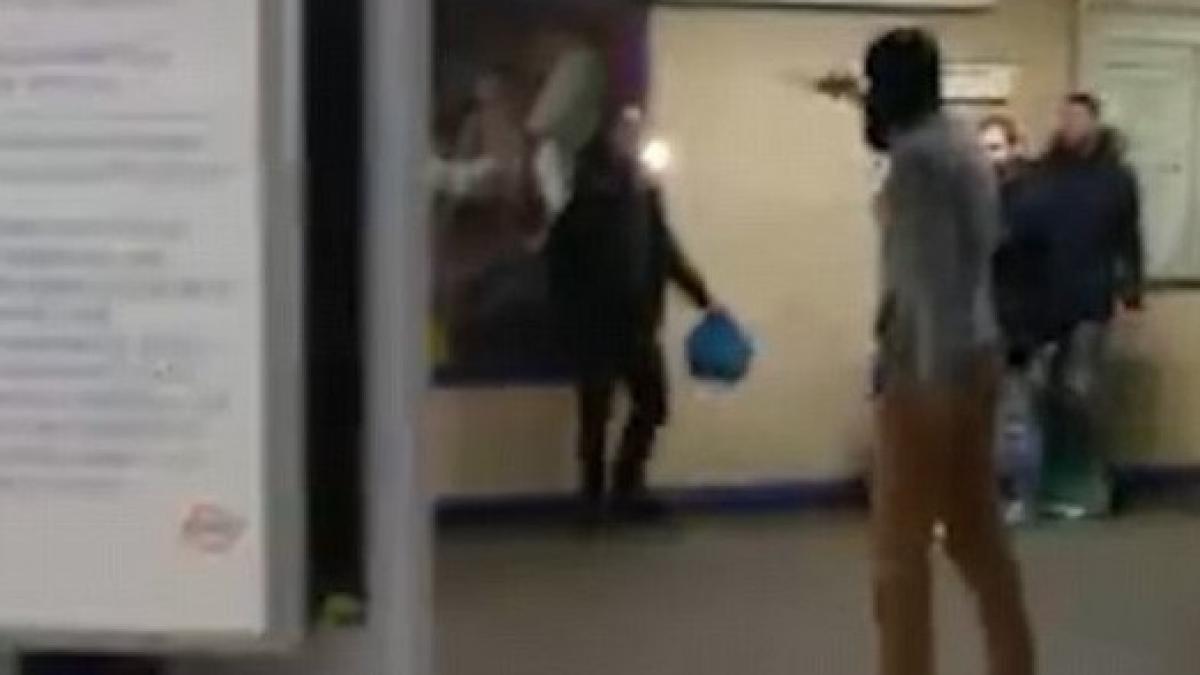 atac metrou terorist act politie