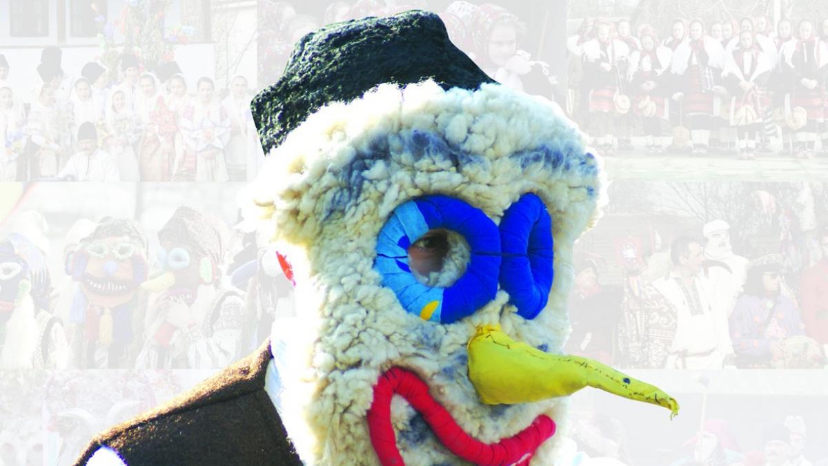 am venit sa colindam florile dalbe festival de datini si obiceiuri de craciun si anul nou la muzeul