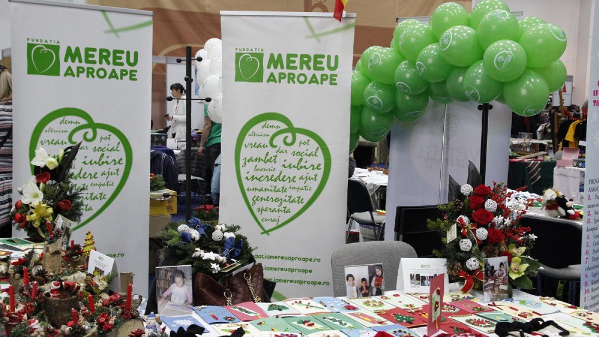 copiii au fost inima fundatiei mereu aproape la iwa charity christmas bazaar 2015