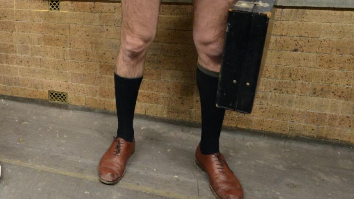 ivan zvonimir cicak cadere pantaloni