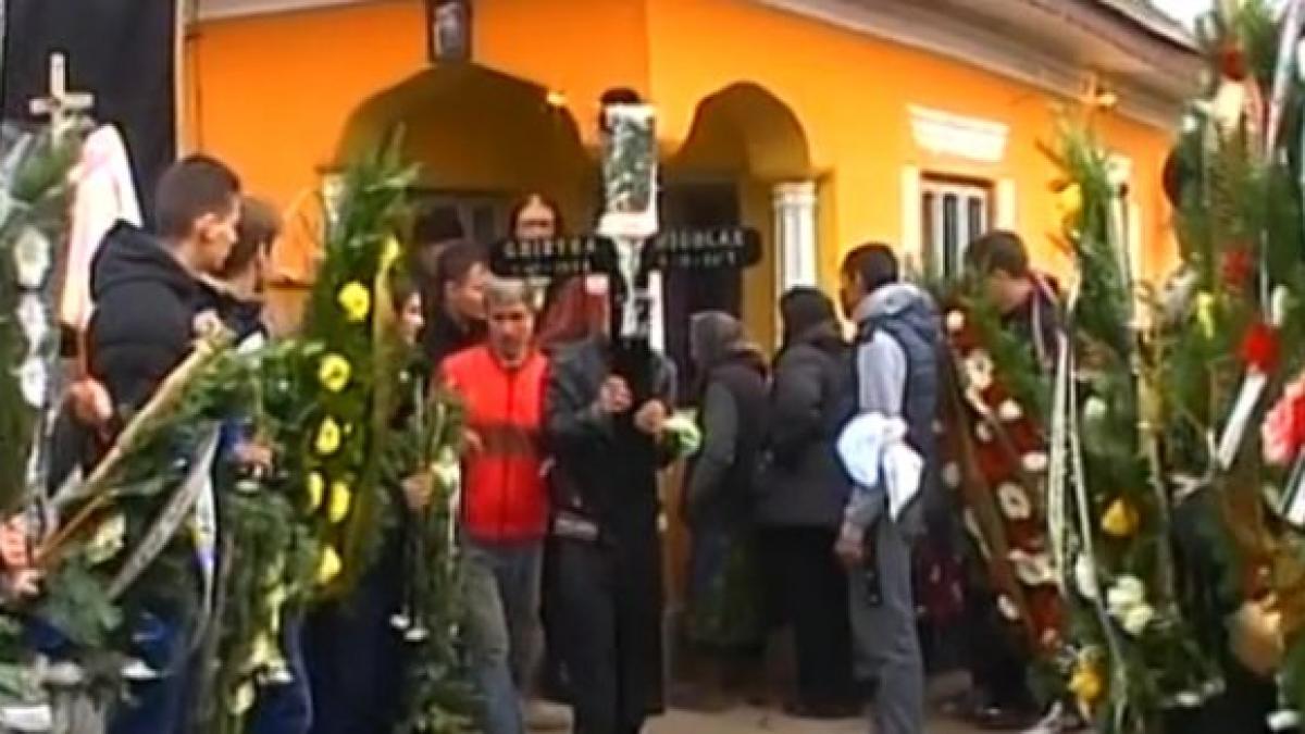 nicu cristina orfani