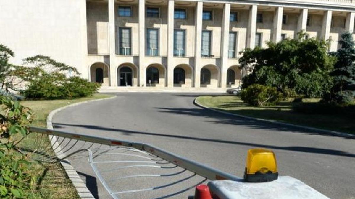 protest anuntat in fata guvernului 7 000 de masini vor bloca centrul capitalei protest anuntat in fata guvernului 7 000 de masini vor bloca centrul capitalei