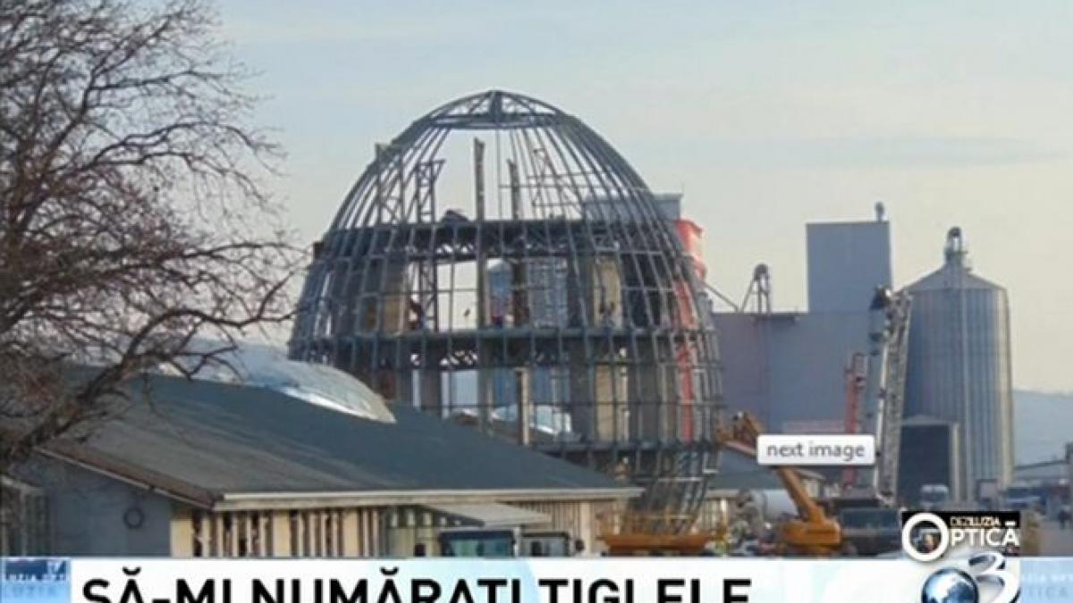 deziluzia optica casa adrian nastase