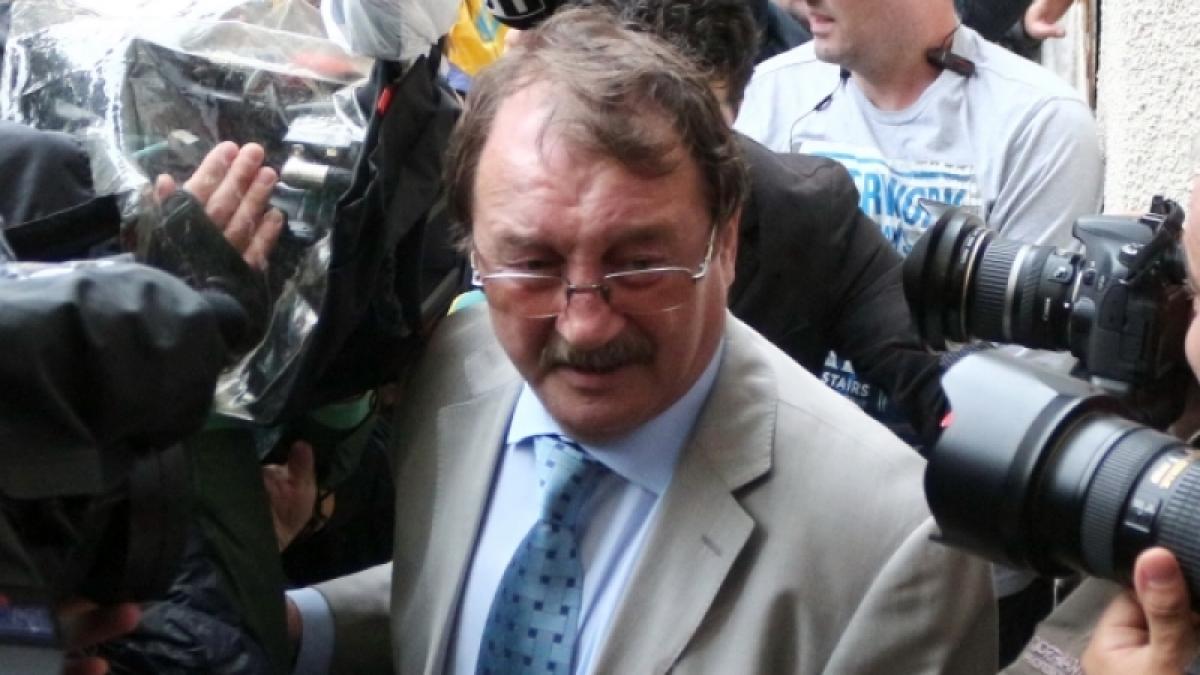 dna cere pedeapsa maxima pentru mircea basescu